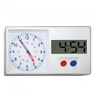  Analoge en digitale klok in 
