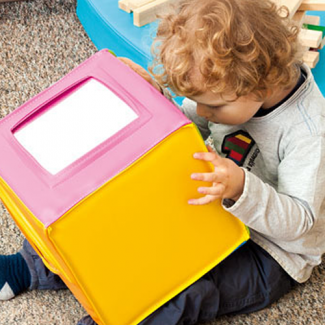 Foam dobbelsteen met spiegels