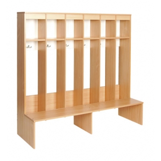 Harmonia VI garderobe