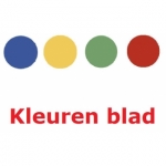 Trapezium lage tafel met een rood blad