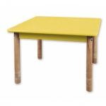 Vierkante lage tafel met een geel blad